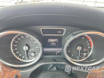 Zdjęcie 9 z 14 samochodu: 2014 MERCEDES-BENZ GL 450 4MATIC VIN:4JGDF7CE0EA416255 - miniatura