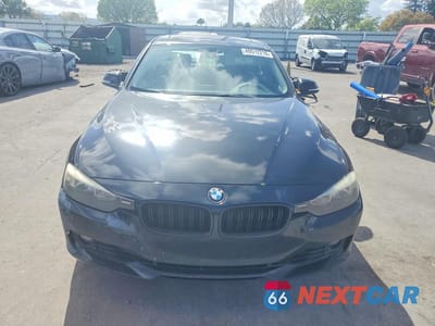 Piąte zdjęcie samochodu w środku: 2015 BMW 328 XI SULEV VIN:WBA3B5C50FP654392 - miniatura