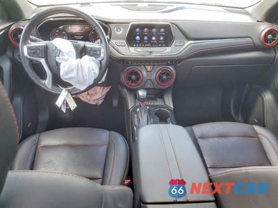 Zdjęcie 8 z 11 samochodu: 2021 CHEVROLET BLAZER RS VIN:3GNKBERS5MS503596 - miniatura