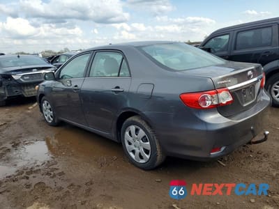 Drugie zdjęcie samochodu z przodu: 2013 TOYOTA COROLLA LE VIN:2T1BU4EE5DC085969 - miniatura