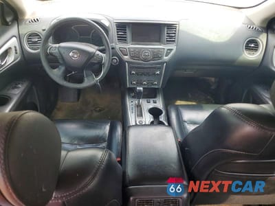 Zdjęcie 8 z 12 samochodu: 2018 NISSAN PATHFINDER SL VIN:5N1DR2MM7JC608853 - miniatura