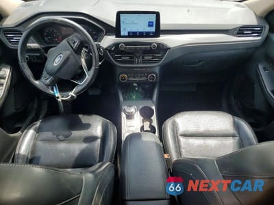 Zdjęcie 8 z 14 samochodu: 2020 FORD ESCAPE SEL VIN:1FMCU9H66LUA28358 - miniatura