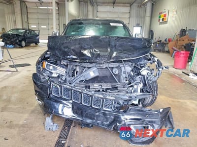 Piąte zdjęcie samochodu w środku: 2019 JEEP GRAND CHEROKEE LIMITED VIN:1C4RJFBG6KC671658 - miniatura