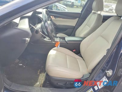 Zdjęcie 7 z 13 samochodu: 2020 MAZDA 3 PREFERRED VIN:3MZBPBDMXLM118438 - miniatura