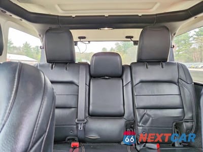 Zdjęcie 10 z 13 samochodu: 2018 JEEP WRANGLER UNLIMITED SAHARA VIN:1C4HJXEN6JW213580 - miniatura