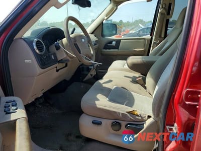 Zdjęcie 7 z 13 samochodu: 2003 FORD EXPEDITION XLT VIN:1FMPU15L93LB49775 - miniatura
