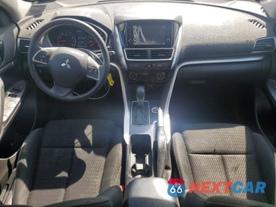 Zdjęcie 8 z 12 samochodu: 2018 MITSUBISHI ECLIPSE CROSS ES VIN:JA4AT3AA2JZ068151 - miniatura