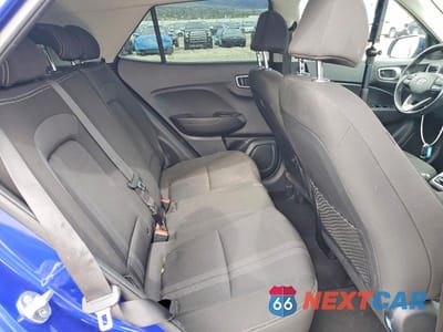 Zdjęcie 10 z 12 samochodu: 2021 HYUNDAI VENUE SEL VIN:KMHRC8A33MU094472 - miniatura