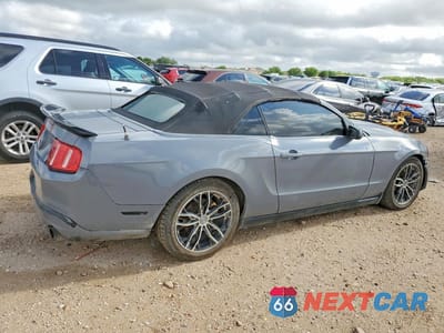 Trzecie zdjęcie samochodu z tyłu: 2010 FORD MUSTANG VIN:1ZVBP8EN2A5177903 - miniatura