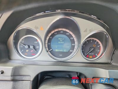 Zdjęcie 9 z 13 samochodu: 2009 MERCEDES-BENZ C 300 VIN:WDDGF54X89F237420 - miniatura