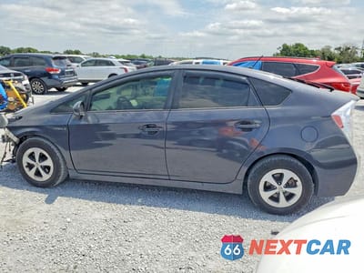 Drugie zdjęcie samochodu z przodu: 2015 TOYOTA PRIUS TWO VIN:JTDKN3DU7F1894896 - miniatura