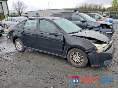 Czwarte zdjęcie samochodu z boku: 2011 FORD FOCUS SE VIN:1FAHP3FN3BW157885 - miniatura