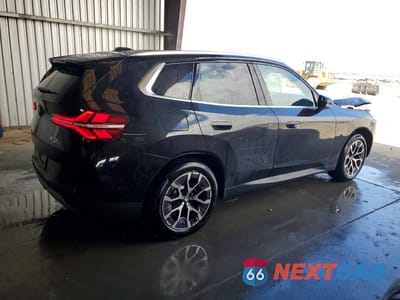 Trzecie zdjęcie samochodu z tyłu: 2026 BMW X3 30 XDRIVE VIN:5UX53GP07T9370050 - miniatura