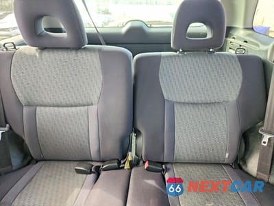 Zdjęcie 10 z 13 samochodu: 2005 TOYOTA RAV4 BASE VIN:JTEGD20V950051316 - miniatura