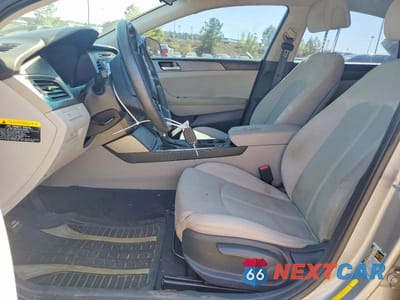 Zdjęcie 7 z 12 samochodu: 2017 HYUNDAI SONATA SE VIN:5NPE24AFXHH506301 - miniatura