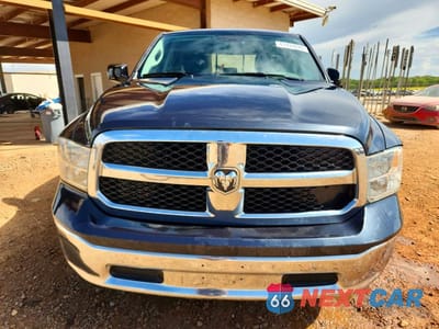 Piąte zdjęcie samochodu w środku: 2016 RAM 1500 SLT VIN:1C6RR6GT9GS227113 - miniatura