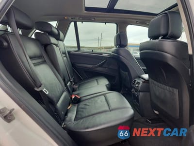 Zdjęcie 11 z 13 samochodu: 2013 BMW X5 XDRIVE35I VIN:5UXZV4C56D0B17645 - miniatura