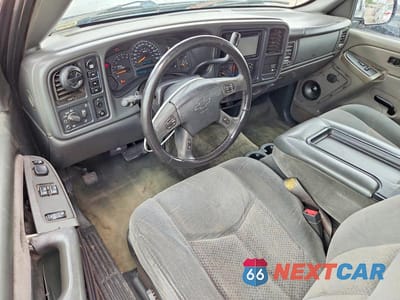Zdjęcie 8 z 11 samochodu: 2003 CHEVROLET SILVERADO K1500 VIN:1GCEK14T83Z168690 - miniatura