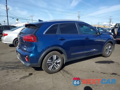 Trzecie zdjęcie samochodu z tyłu: 2022 KIA NIRO LXS SPECIAL EDITION VIN:KNDCB3LC7N5545623 - miniatura