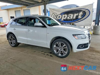 Czwarte zdjęcie samochodu z boku: 2009 AUDI Q5 3.2 VIN:WA1KK78R89A047759 - miniatura