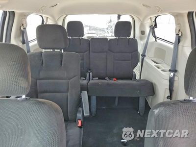 Zdjęcie 10 z 13 samochodu: 2016 DODGE GRAND CARAVAN SE VIN:2C4RDGBGXGR114747 - miniatura