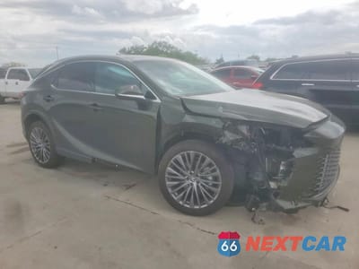 Czwarte zdjęcie samochodu z boku: 2025 LEXUS RX 350H LUXURY VIN:2T2BBMCA0SC090107 - miniatura