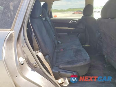 Zdjęcie 11 z 13 samochodu: 2016 NISSAN PATHFINDER SV VIN:5N1AR2MN4GC605896 - miniatura