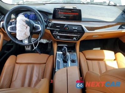 Zdjęcie 8 z 12 samochodu: 2019 BMW 530 XI VIN:WBAJA7C59KWW18853 - miniatura