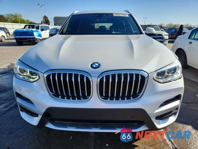 Piąte zdjęcie samochodu w środku: 2021 BMW X3 XDRIVE30I VIN:5UXTY5C09M9F48239 - miniatura