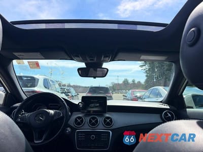 Zdjęcie 11 z 14 samochodu: 2016 MERCEDES-BENZ GLA 250 VIN:WDCTG4EB6GJ235494 - miniatura