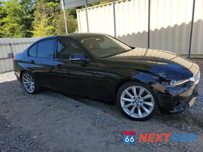 Czwarte zdjęcie samochodu z boku: 2013 BMW 328 I SULEV VIN:WBA3C1G50DNR49386 - miniatura