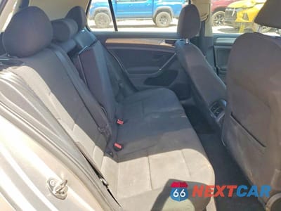 Zdjęcie 10 z 12 samochodu: 2016 VOLKSWAGEN GOLF S VIN:3VW217AUXGM053275 - miniatura
