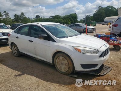 Czwarte zdjęcie samochodu z boku: 2017 FORD FOCUS S VIN:1FADP3E23HL297936 - miniatura