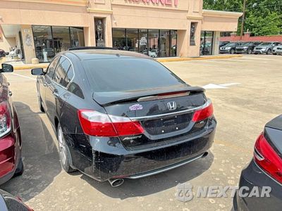 Trzecie zdjęcie samochodu z tyłu: 2014 HONDA ACCORD EXL VIN:1HGCR3F87EA011369 - miniatura