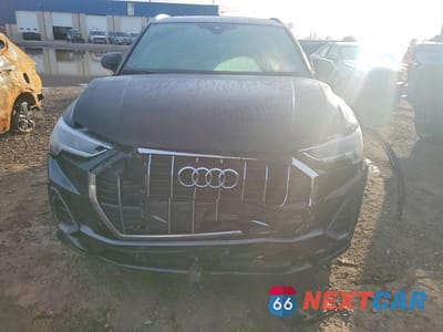 Piąte zdjęcie samochodu w środku: 2020 AUDI Q3 PRESTIGE S-LINE VIN:WA1FECF36L1028554 - miniatura