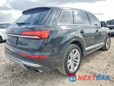 Trzecie zdjęcie samochodu z tyłu: 2025 AUDI Q7 PREMIUM PLUS VIN:WA1LCBF70SD022039 - miniatura