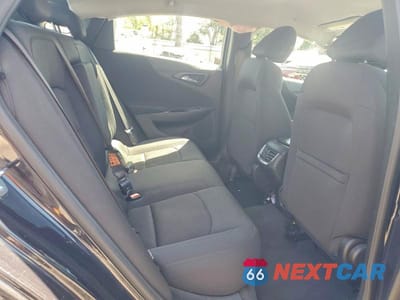 Zdjęcie 10 z 13 samochodu: 2023 CHEVROLET MALIBU LT VIN:1G1ZD5ST5PF219813 - miniatura