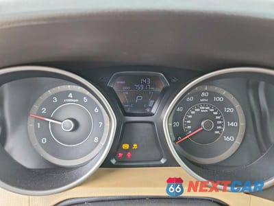 Zdjęcie 9 z 12 samochodu: 2011 HYUNDAI ELANTRA GLS VIN:5NPDH4AE4BH033245 - miniatura