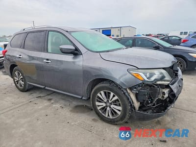 Czwarte zdjęcie samochodu z boku: 2018 NISSAN PATHFINDER S VIN:5N1DR2MM5JC613629 - miniatura