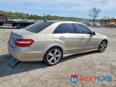 Trzecie zdjęcie samochodu z tyłu: 2010 MERCEDES-BENZ E 350 4MATIC VIN:WDDHF8HB3AA150949 - miniatura