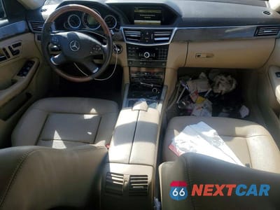 Zdjęcie 8 z 12 samochodu: 2010 MERCEDES-BENZ E 350 4MATIC VIN:WDDHF8HB1AA211215 - miniatura