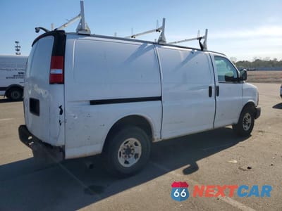 Trzecie zdjęcie samochodu z tyłu: 2012 GMC SAVANA G2500 VIN:1GTW7FCA4C1202772 - miniatura