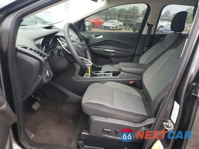 Zdjęcie 7 z 14 samochodu: 2018 FORD ESCAPE SE VIN:1FMCU9GDXJUB40948 - miniatura
