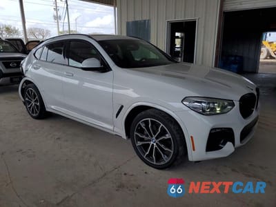 Czwarte zdjęcie samochodu z boku: 2021 BMW X4 XDRIVE30I VIN:5UX2V1C08M9H67626 - miniatura