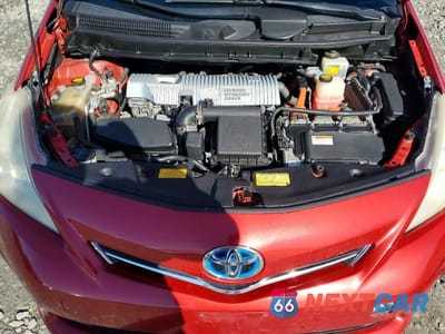 Zdjęcie 11 z 11 samochodu: 2013 TOYOTA PRIUS V THREE VIN:JTDZN3EU4D3223751 - miniatura