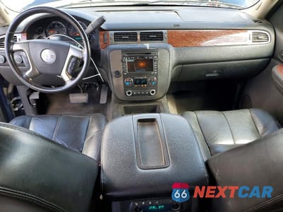 Zdjęcie 8 z 12 samochodu: 2007 GMC YUKON VIN:1GKFK13017J308776 - miniatura