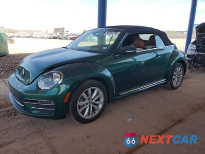 2017 VOLKSWAGEN BEETLE S 3VW517AT8HM812849 - główne zdjęcie licytacji z USA - miniatura