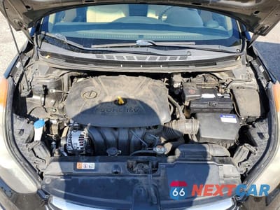 Zdjęcie 11 z 12 samochodu: 2012 HYUNDAI ELANTRA GLS VIN:KMHDH4AE1CU363220 - miniatura
