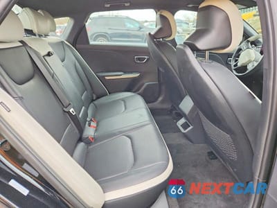 Zdjęcie 10 z 13 samochodu: 2025 KIA K4 GT-LINE VIN:3KPFW4DE0SE128481 - miniatura