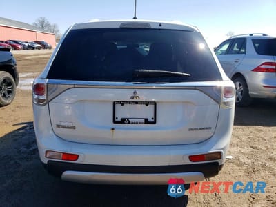 Zdjęcie 6 z 13 samochodu: 2015 MITSUBISHI OUTLANDER ES VIN:JA4AD2A36FZ603465 - miniatura